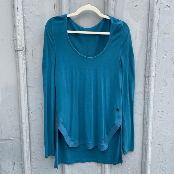 Super Soft Long Sleeved Yoga Tee, size Small - Picture 1 of 6
